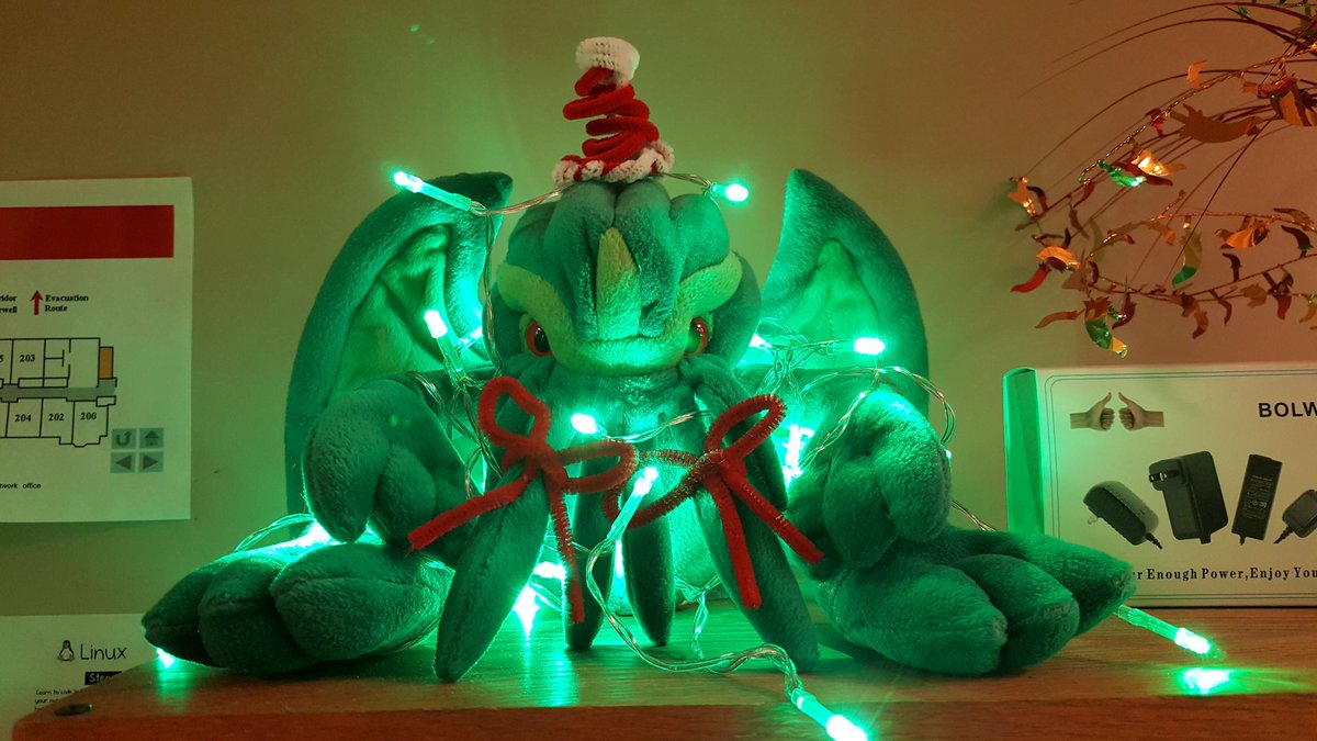 msmartinfixit's tweet photo. Cthulhu is ready for Christmas in the Episcopal Collegiate Tech Lab! #tweetlikeawildcat1 https://t.co/Fc08p0iYUK