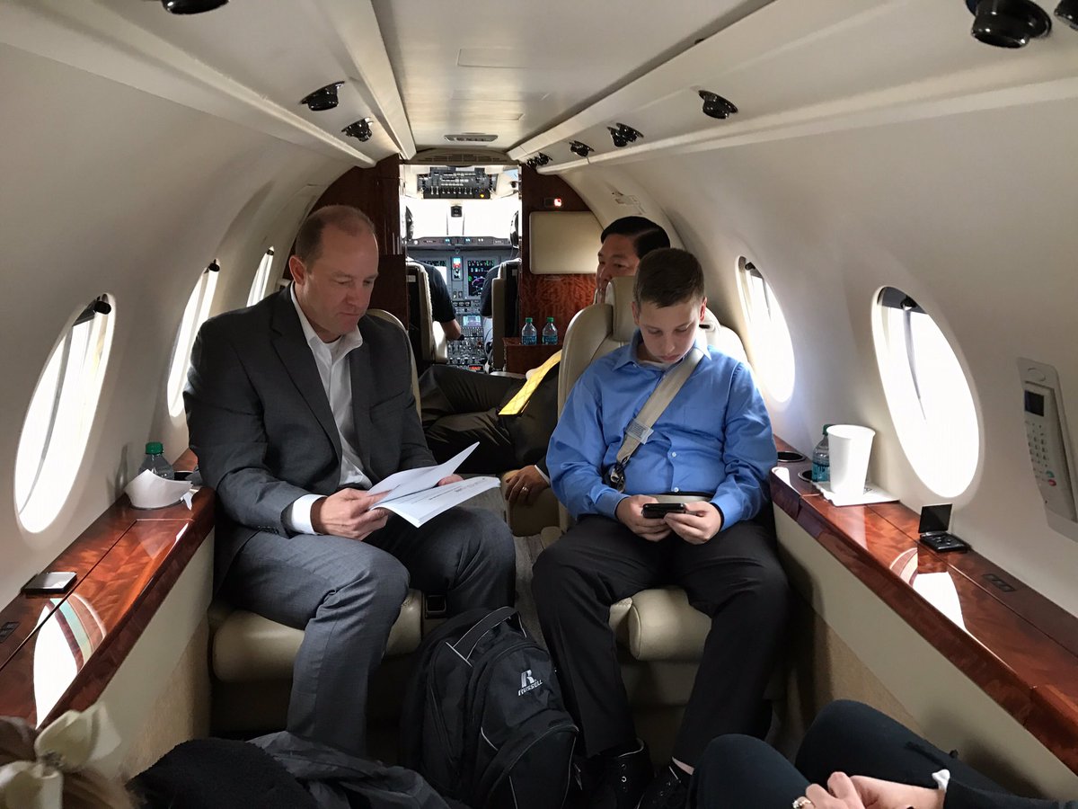 BoilerFootball's tweet photo. Coach Brohm and his family are on their way to West Lafayette! ✈️#BoilerUp https://t.co/w8aAbvn71G