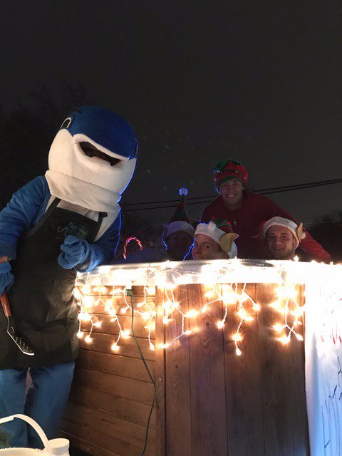 alpha_pool's tweet photo. Keller "Holly Days Parade" We had a wonderful time. Merry Christmas to all! https://t.co/qEVMM7GjuC