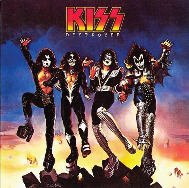 Adweek's tweet photo. 3 things Kiss taught me about marketing: https://t.co/LEw9jW6BpK https://t.co/BBDE5PrBIJ