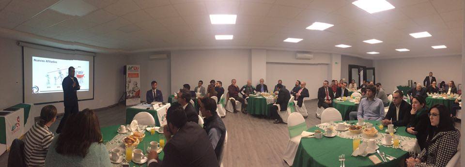 Desayuno Empresarial fin de año con la participación de la #UTCV