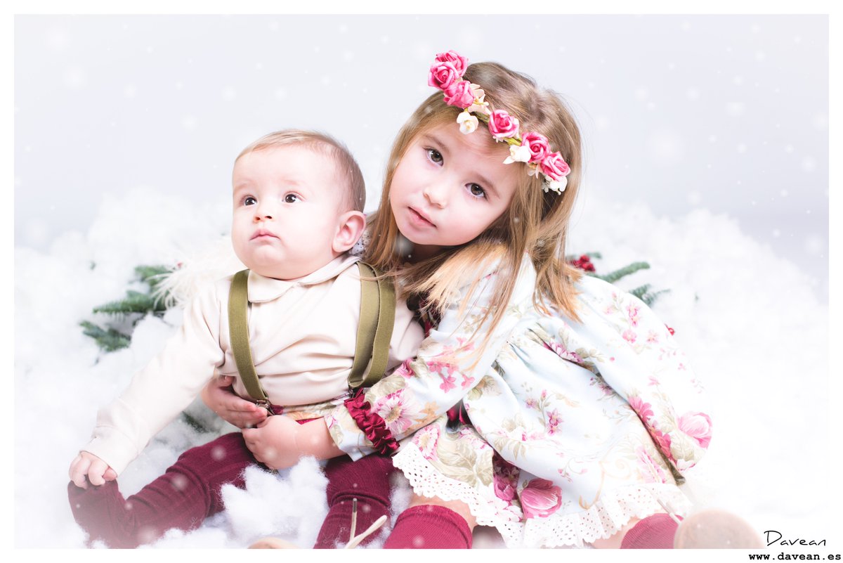 davean_es's tweet photo. ¡Ya están aquí las fotos Navideñas! Reserva ya la mini-sesión para los peques de la casa. Más info: https://t.co/mFLEA2K1Kw https://t.co/g9KZRF51yD