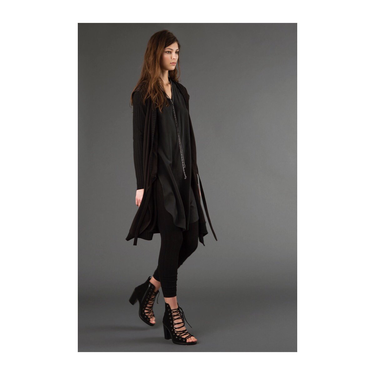 linedrybrand's tweet image. WRAP DRESS + CARDI @linedry // 3 looks in 1
#linedry #madeinnyc #comfort #athleisure #versatile