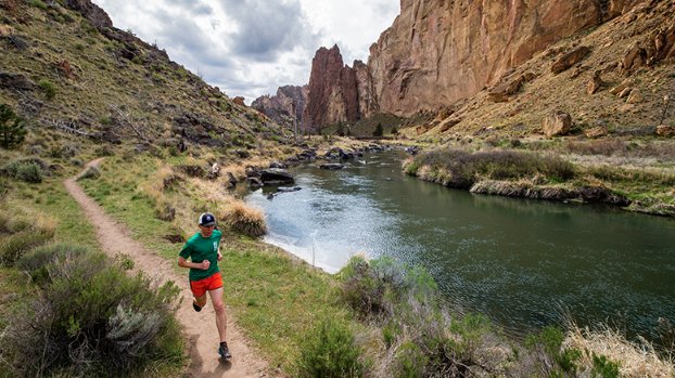 Outside_Run's tweet photo. Trail of the week: Smith Rock Summit Loop in Terrebonne, Oregon: https://t.co/QBXQQ2dee4 https://t.co/BcWDUDcdZV