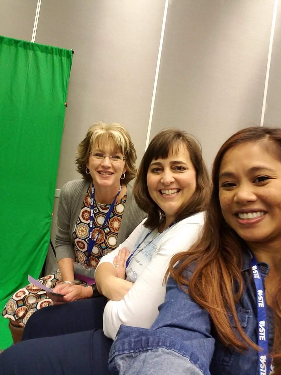 jdoddvb's tweet photo. CES Teachers learning about using Green Screens in the classroom. @jybsouth @crichton_pam #vste2016 @vbschools @CentervilleVB https://t.co/Q18Um41FER