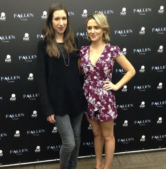 fallenportugal's tweet photo. Addison e Lauren Kate a promover o #fallenmovie hoje no Brasil!! https://t.co/OyJfVLnyBj