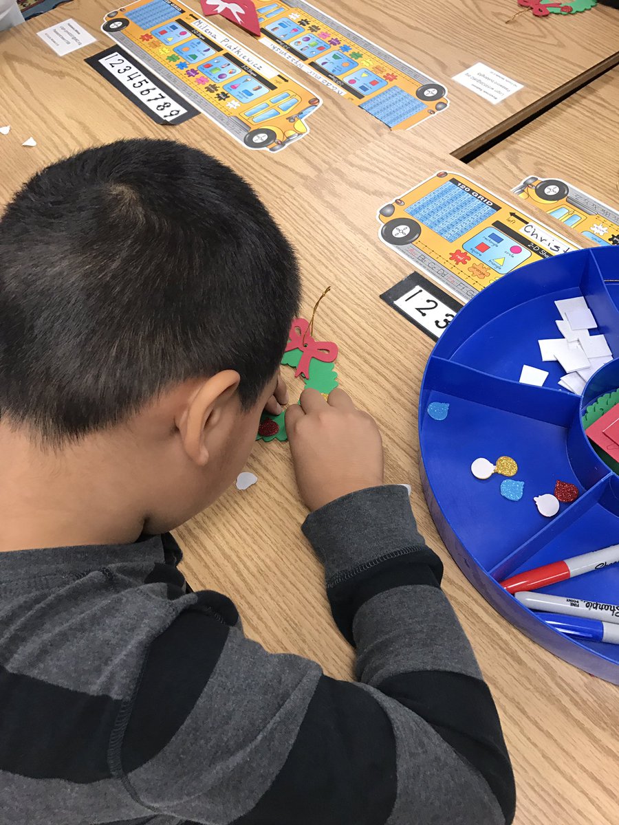 cucchimi's tweet photo. Fine motor activities! #62Learns https://t.co/MGxAIDev8h