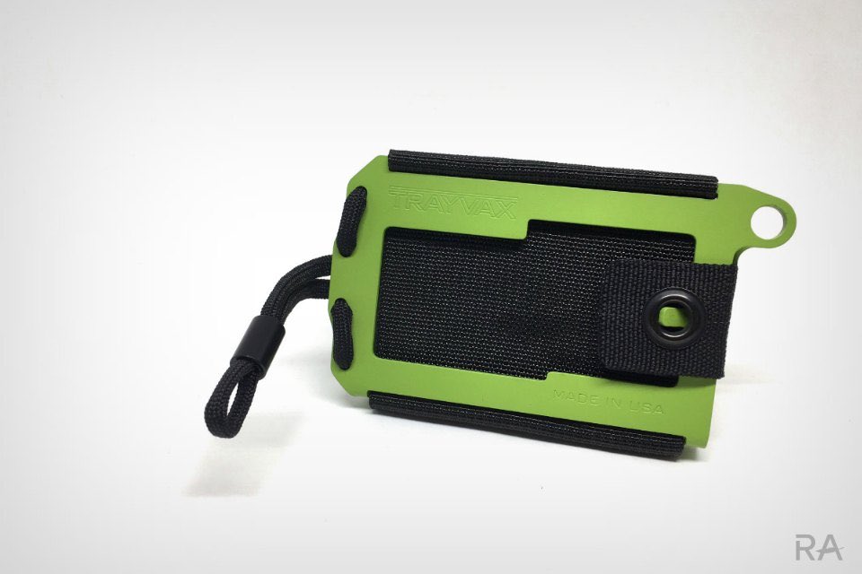 RefinedAthlete's tweet photo. The @Trayvax Axis Wallet Review is now live at https://t.co/UOQomr35GK. Reviews by athletes for life away from the game. #LiveRefined https://t.co/OrpINv9w3K