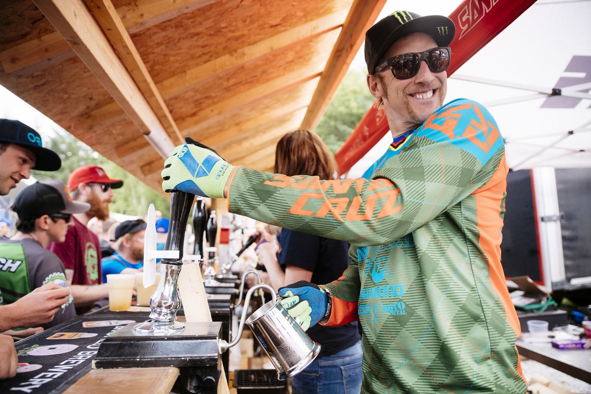 Get your #LastOrders in - it's a look back at <a href="/StevePeat/">steve peat</a>'s final World Cup season and you don't want to miss it! vitalmtb.com/videos/member/…