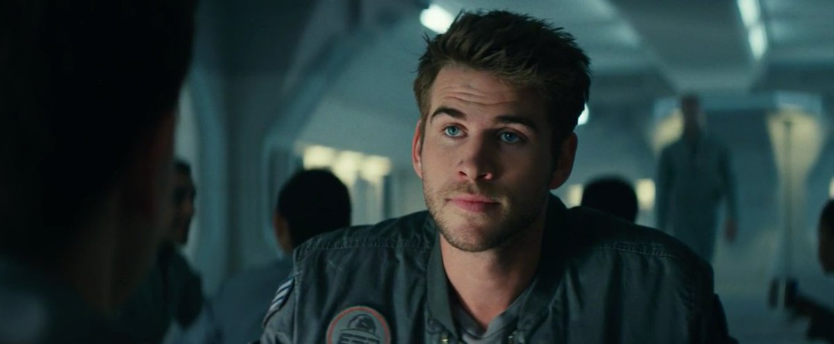 Armibatjack98's tweet photo. Independence Day: Resurgence
#LiamHemsworth #JakeMorrison https://t.co/xzHM8bAvBx