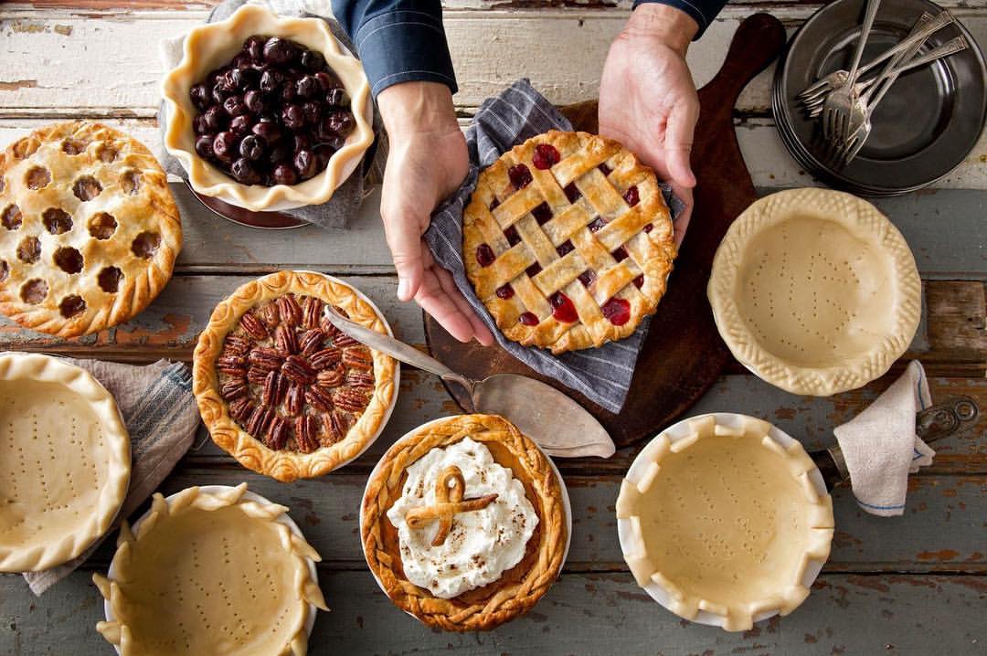 SigmaPi_IWU's tweet photo. What is your favorite kind of #pie? We will host our #piesale at Eckley Lounge from 11:30-13:15 this Tuesday and Thursday for $2.50 a piece! https://t.co/0xZFonucul
