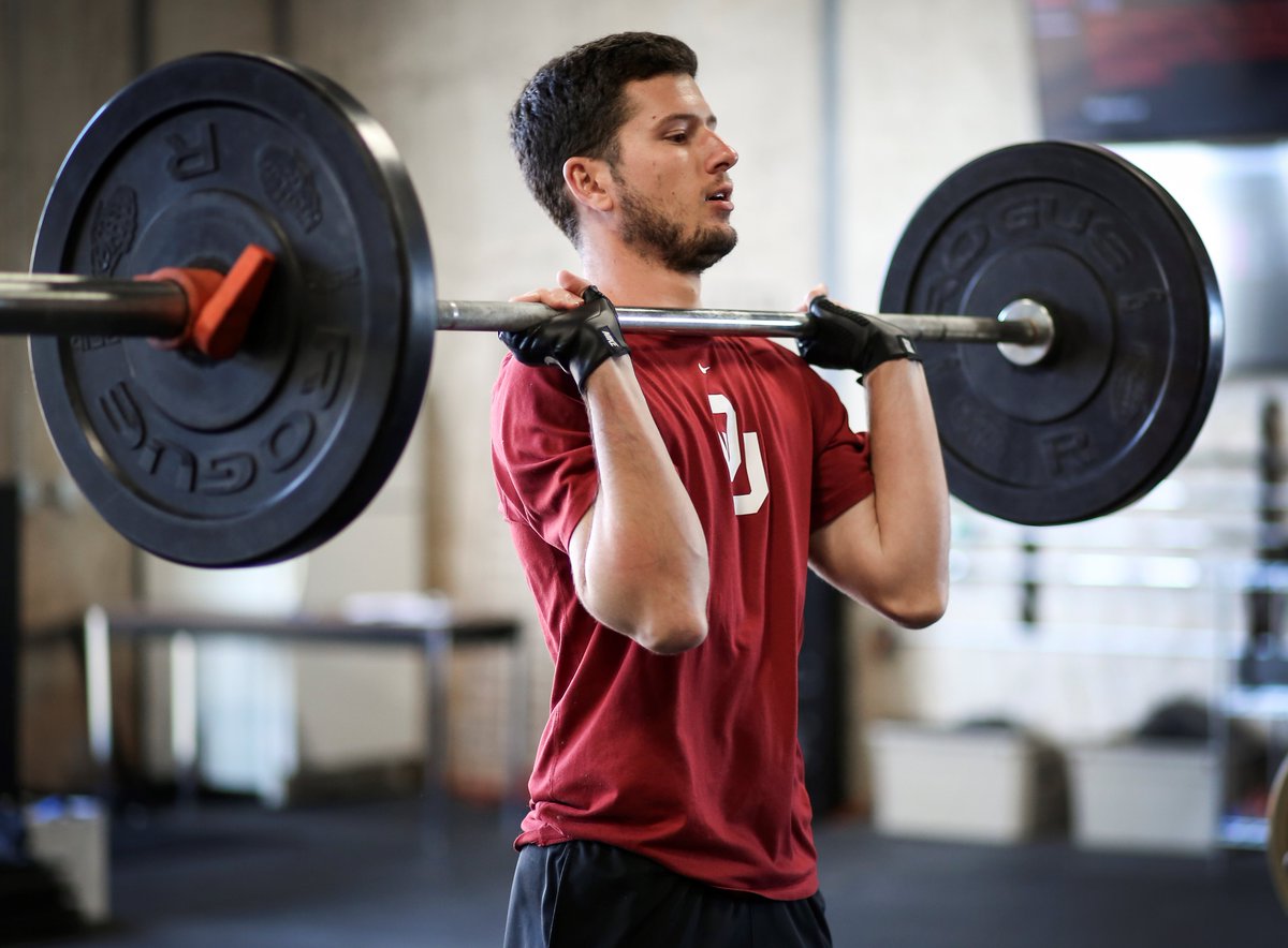 CF405South's tweet photo. Work hard in Silence.  Let your success be the noise. #pushit #crossfit #crossfit405south #quietandmighty https://t.co/tYrMHBjGpm