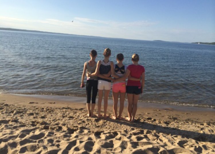 happy birthday jacqueline🎈 hope you have an amazing day!! love you💞💞 <a href="/jacquelinebud/">Jacqueline</a>