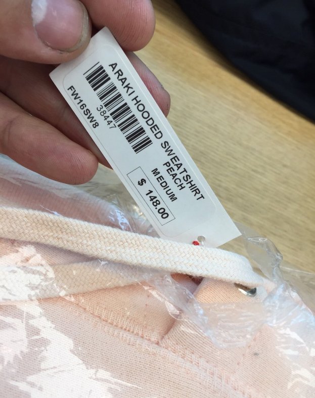 irc_type's tweet image. I&apos;ve had this for far to long. Taking any offer, DM me. (Can provide as many images as you would like!)
@SupremeCommerce #Supreme #Araki