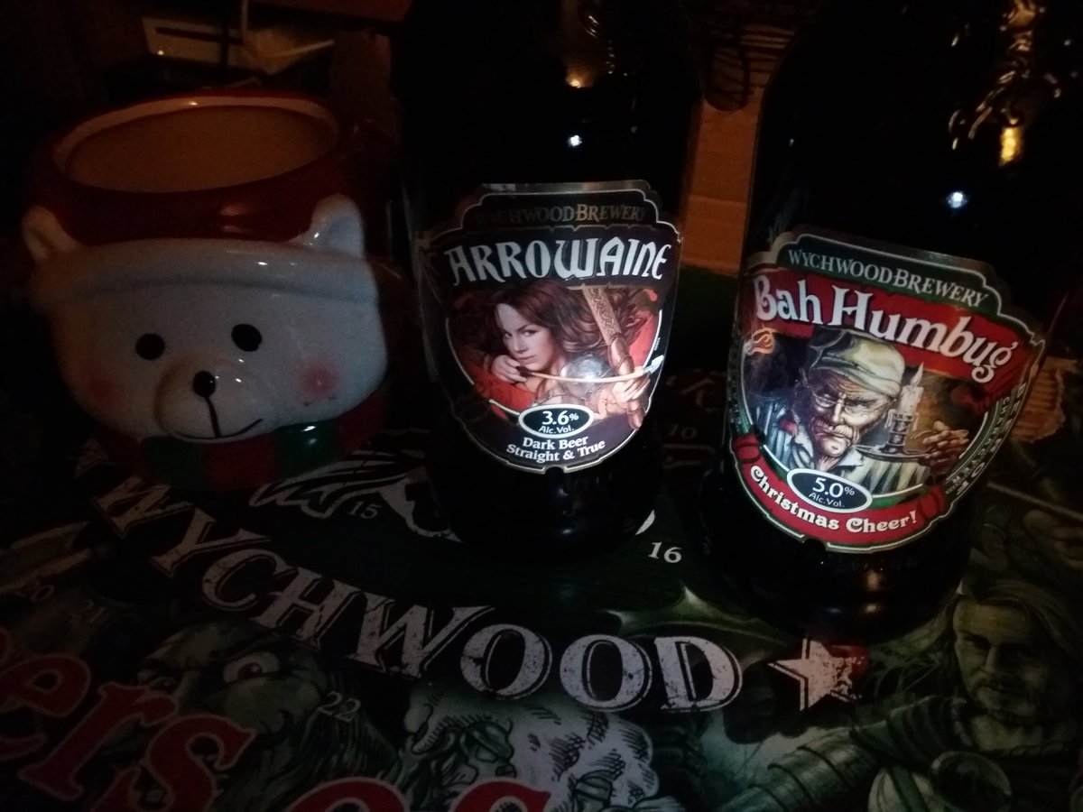 SuziGuy's tweet photo. @CorryLea @Ian__Marshall @KerryKezbez30 @MentalJargon @ianholden13 @Hobgoblin_beer #beerventcalendar #doublebeer #Arrowaine & #BahHumbug https://t.co/xLP7NW1oFP