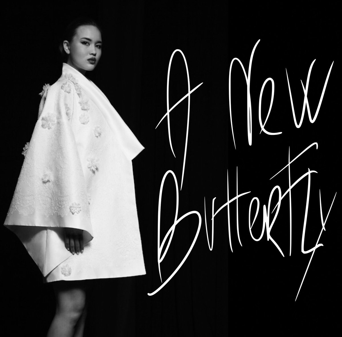 simonemarulli's tweet photo. A New Butterfly #MadamaButterfly #giacomopuccini #scala #milano #sposa #simonemarulli #collezione #chapter #3 #bridal #unconventionalbridal https://t.co/ufRJ8Oh3Ch