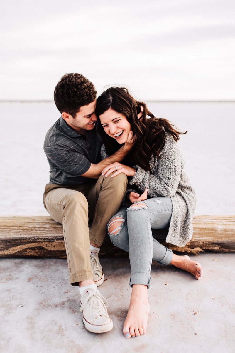 It’s impossible to have the Monday blues once you get a glimpse of these contagious smiles → buff.ly/2gJUgb9 Image by @peytonrainey