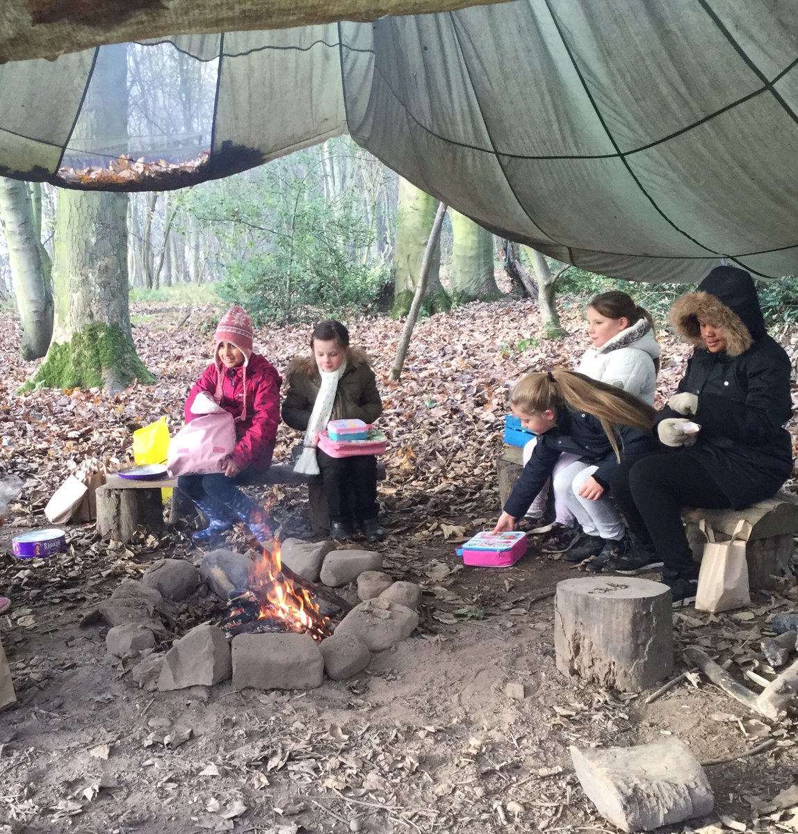 meadowfieldclc's tweet photo. Our Eco Team had an amazing day out with @LeedsCoppice the camp fire warmed us up a treat #outdoorlearning #coppicing #northyorkshire https://t.co/ePWOeTLZiA