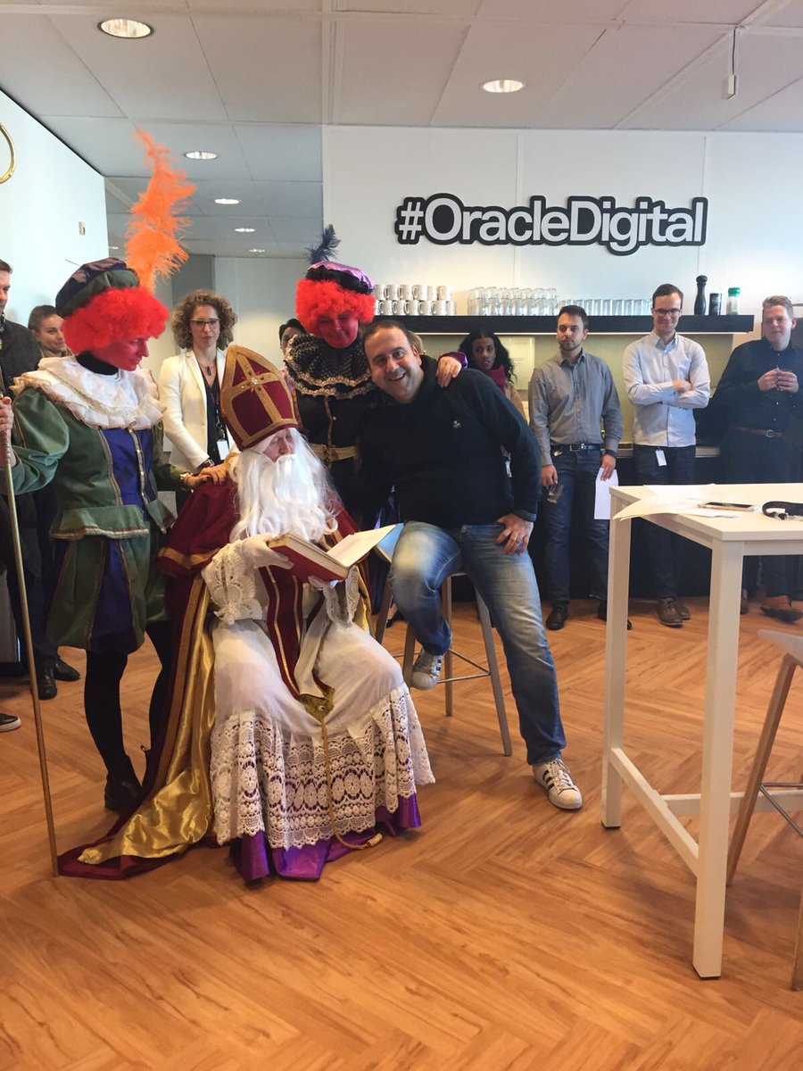 Sinterklaas arrival @#AmsterdamCloudSalesCenter; docking his steamboat in our Backyard. It happens @ #iamoracledigital #oracledigital #cloud