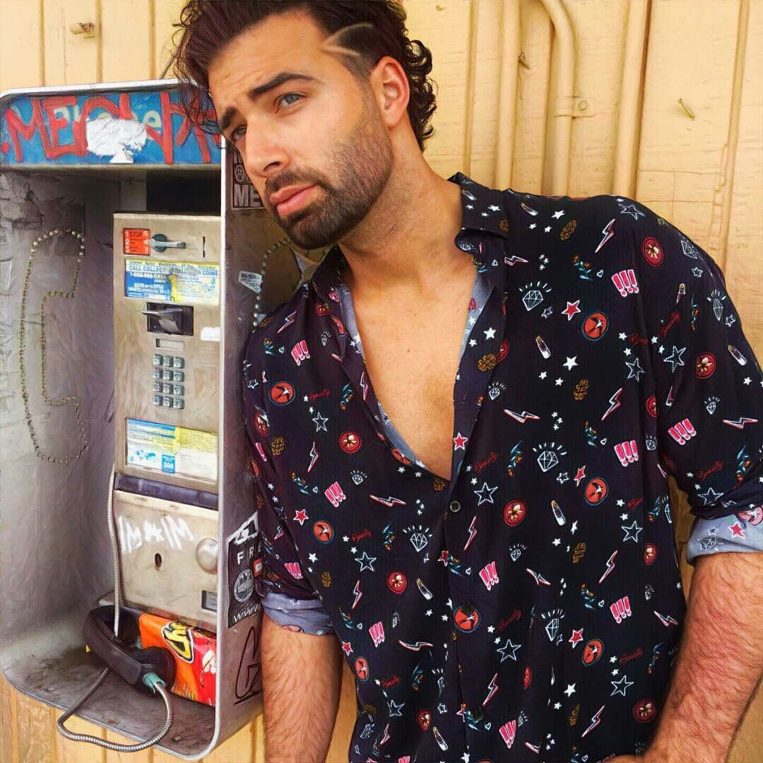 JenFCNapoli's tweet photo. El nuevo look de nuestro @jencarlosmusic 😍 https://t.co/5W59uHVO5f