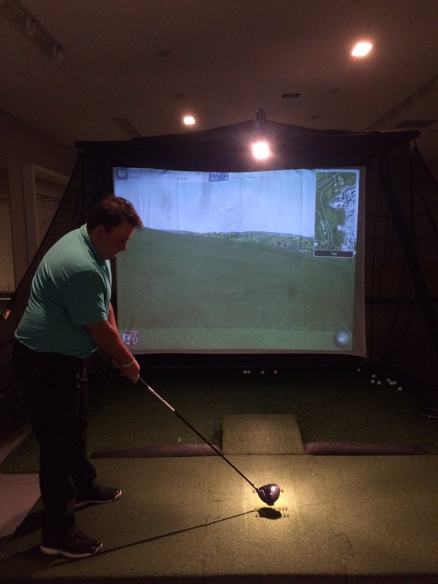 WVGA's tweet photo. Our golf simulator is now open! Come by throughout December. 2nd floor of @CharlestonTC. $15 for 30 min. Call our office for add. details! https://t.co/jQ33YxhLef