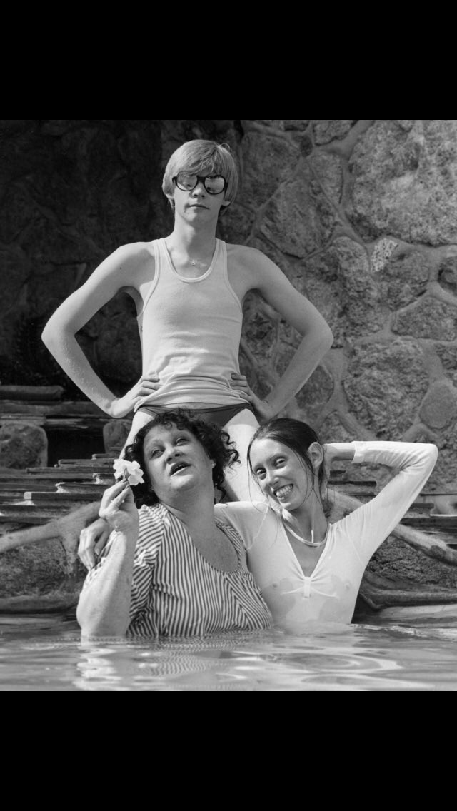 DennisChristo4's tweet photo. #GarySpringer sent me this Birthday greeting. #PatAst #ShellyDuvall &amp; me. #YoungHollywoodThen https://t.co/AZ4K59a7JG