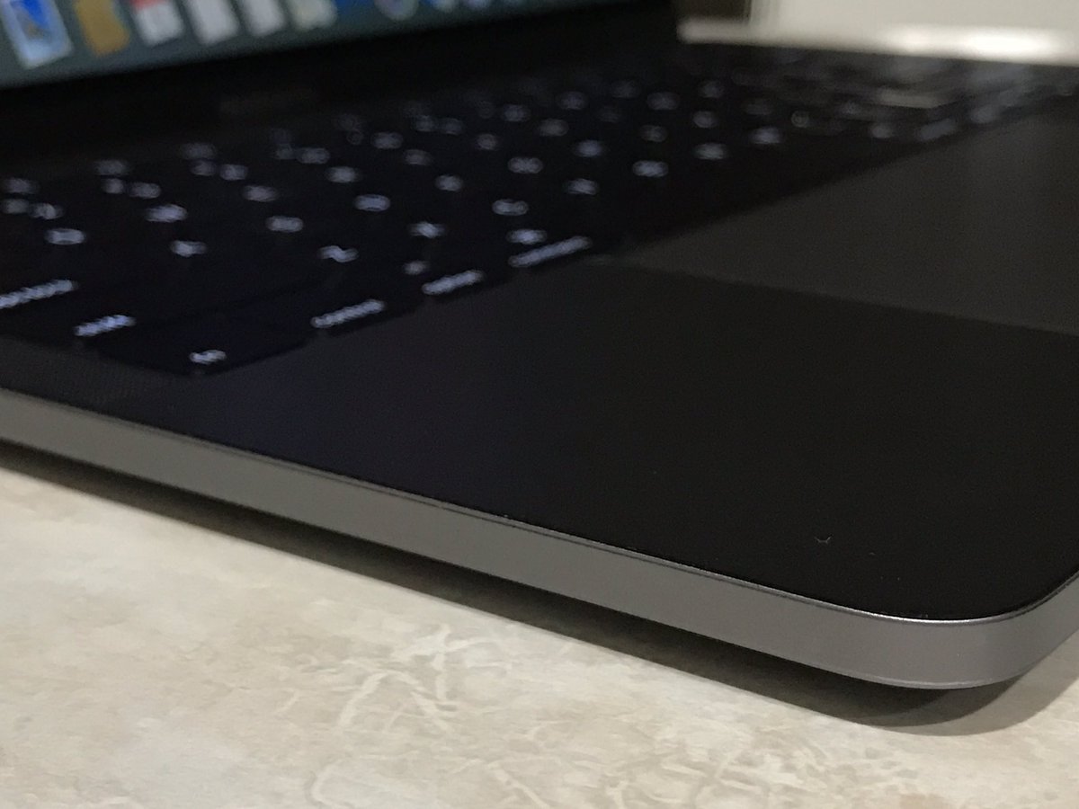 PR_51st_STATE's tweet photo. @bestskinsever Just installed Full Body skin in my 2016 Macbook Pro. Amazing fit like always..👍🏼 https://t.co/tPUeFSfyAx