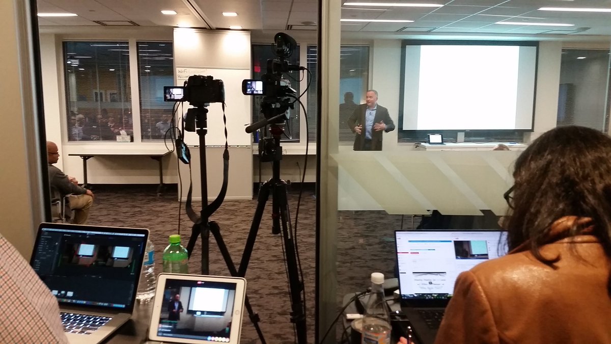 Brian Sjoberg tweet media