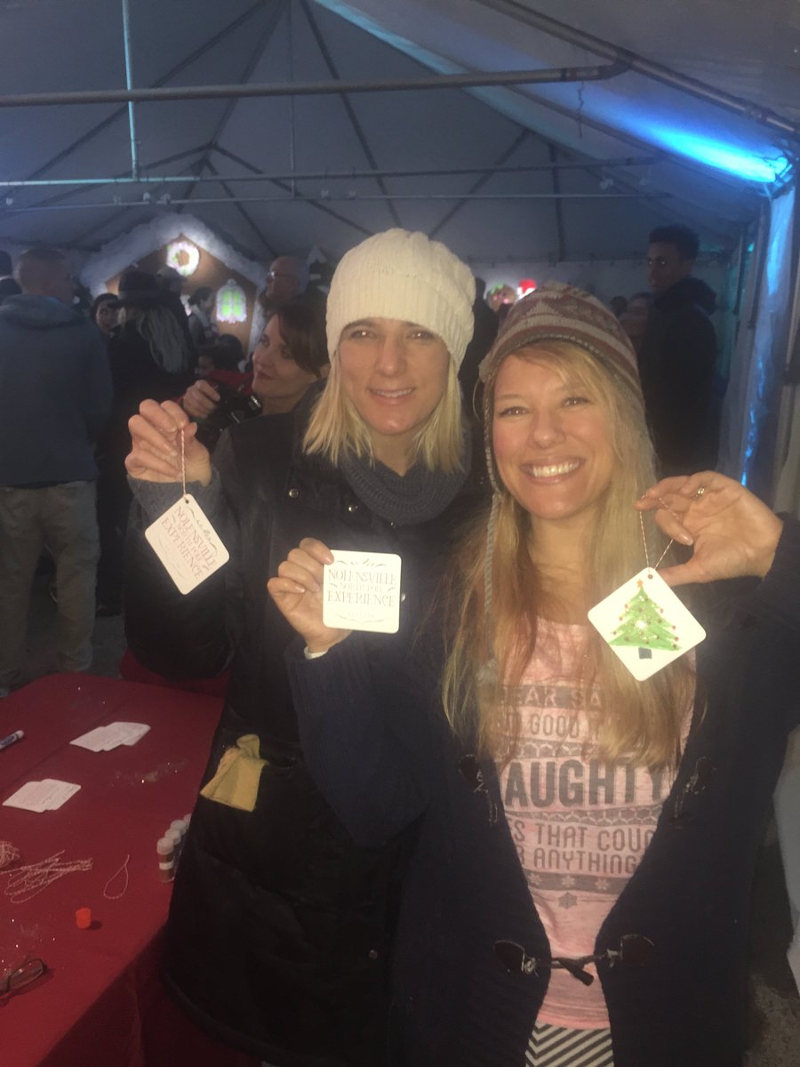 Nesting_Project's tweet photo. #northpoleexperience #nolensville the two horrible bosses helping bring some holiday cheer to town https://t.co/OVxfSk1Sor