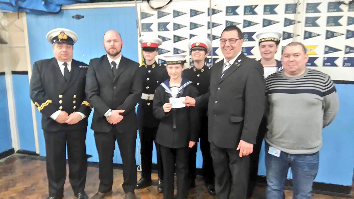 Dormer6708's tweet photo. Our WM Derek Blackburn, SD Alex Griffiths &amp; JD Martin Alcock presenting a Cheque for £100 to Bebington SCC, CO LT Robert Orr &amp; Cadets. https://t.co/AQJYaH8HMk