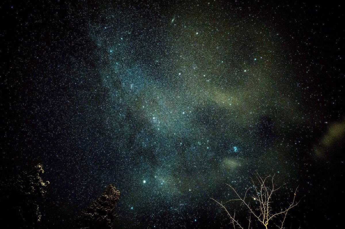 Mike_hall_co's tweet photo. Stary skies. #sony #alpha #a6300 #breckenridge https://t.co/2UEsoLepPe