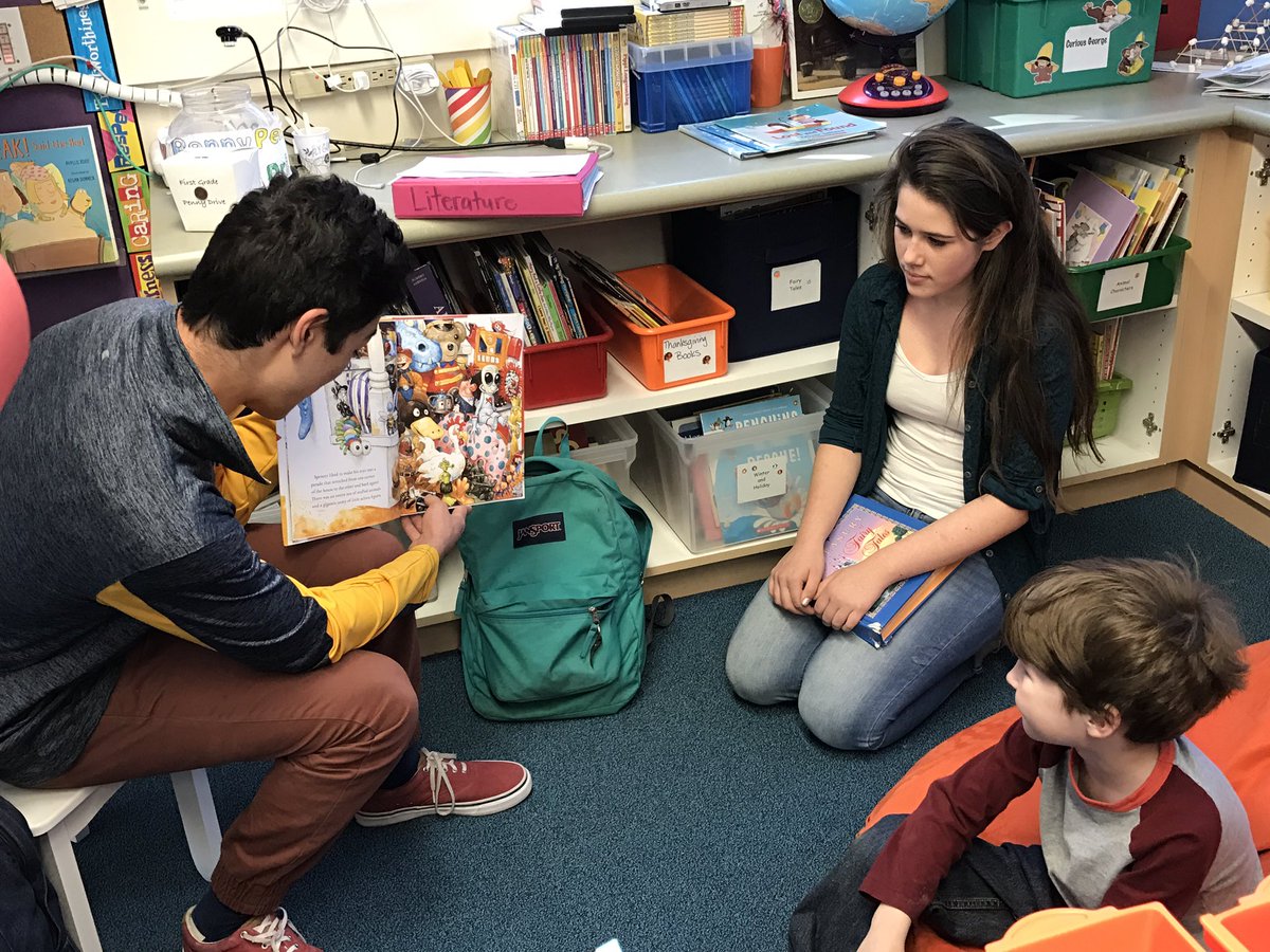 PolyHolmgren's tweet photo. We are having so much fun reading to @msjrogerskinder's partners. #PolyConnects https://t.co/j7KAJuv79c