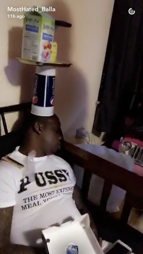 NiggazStruggles's tweet photo. 😭😭😭😭😭 https://t.co/b0ZrZep6GH
