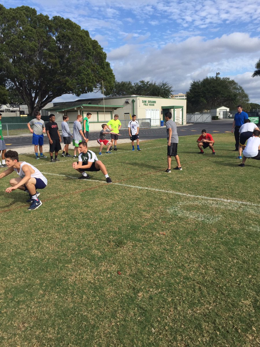 Green Wave 🌊 Wrestling (@fmwavewrestling) on Twitter photo Thanks to <a href="/GREENWAVE_SandC/">Green Wave S&C</a> for the awesome recovery day!! We all enjoyed it #wave #family 🌊 Thanks to <a href="/GREENWAVE_SandC/">Green Wave S&C</a> for the awesome recovery day!! We all enjoyed it #wave #family 🌊
