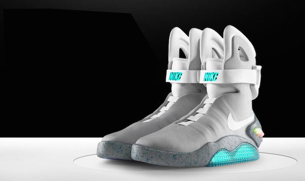 PostureoJovenes's tweet photo. ¿Aún no has visto las nuevas Nike que se abrochan solas? ¡RT SI QUIERES UNAS! https://t.co/LmQKdjxmo9

. https://t.co/yujZZzoCkZ
