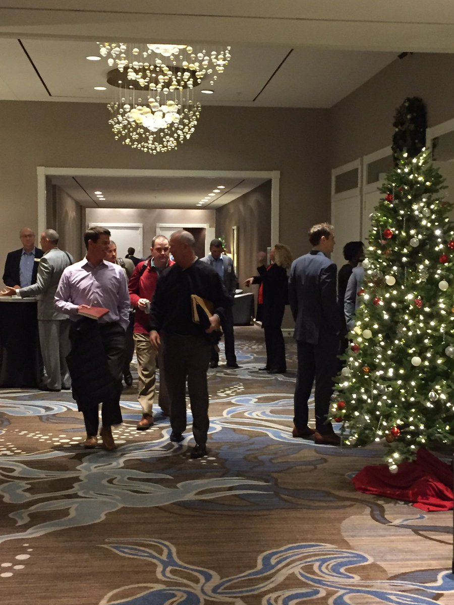 TAGthink's tweet photo. Networking already beginning in registration line! #DataScInnovates #InnovationAwards2016 #fototag @TAG_DSAnalytics https://t.co/rfAr0pPh8j