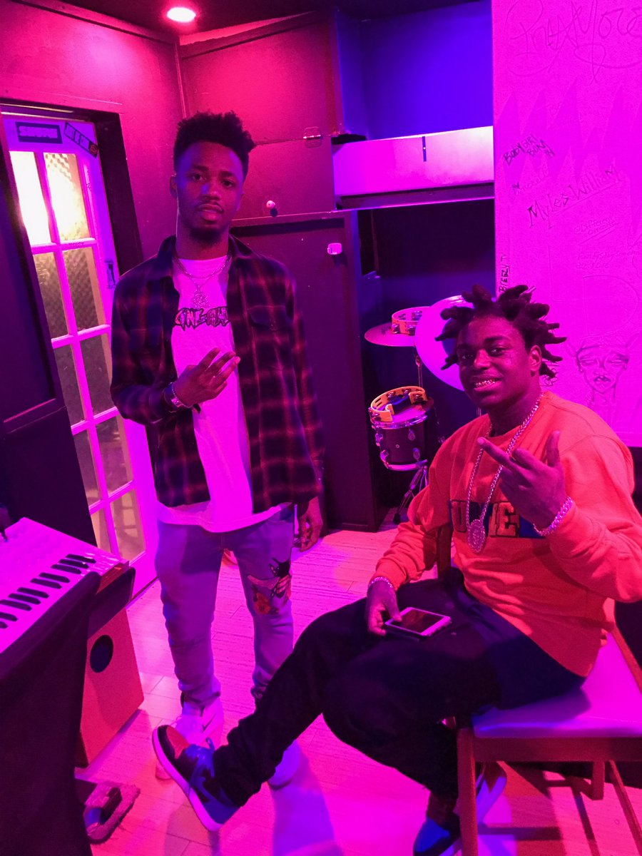MetroBoomin's tweet photo. 1K @KodakBlack1k https://t.co/VTC8HBLPrw