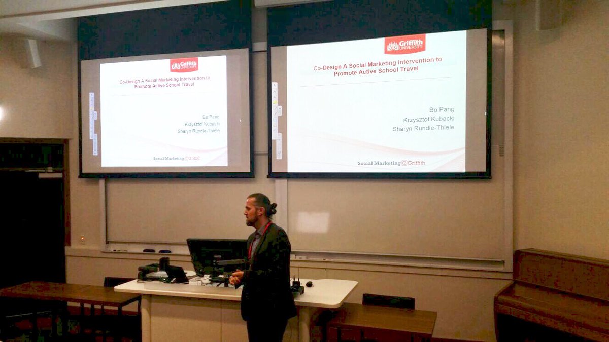 patriciatldavid's tweet photo. Learning about #co-designing an intervention in #SocialMarketing from @SMGriffith1 team!!! #ANZMAC2016 https://t.co/m2IucOhpt2