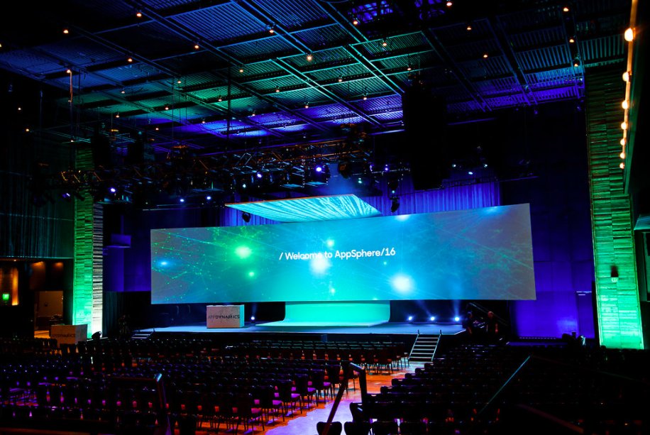 AppDynamics's tweet photo. Throw back to #AppSphere16! Find all the awesome breakout session content on our SlideShare -> https://t.co/qErawYwlyo https://t.co/TPtKJKVCc8