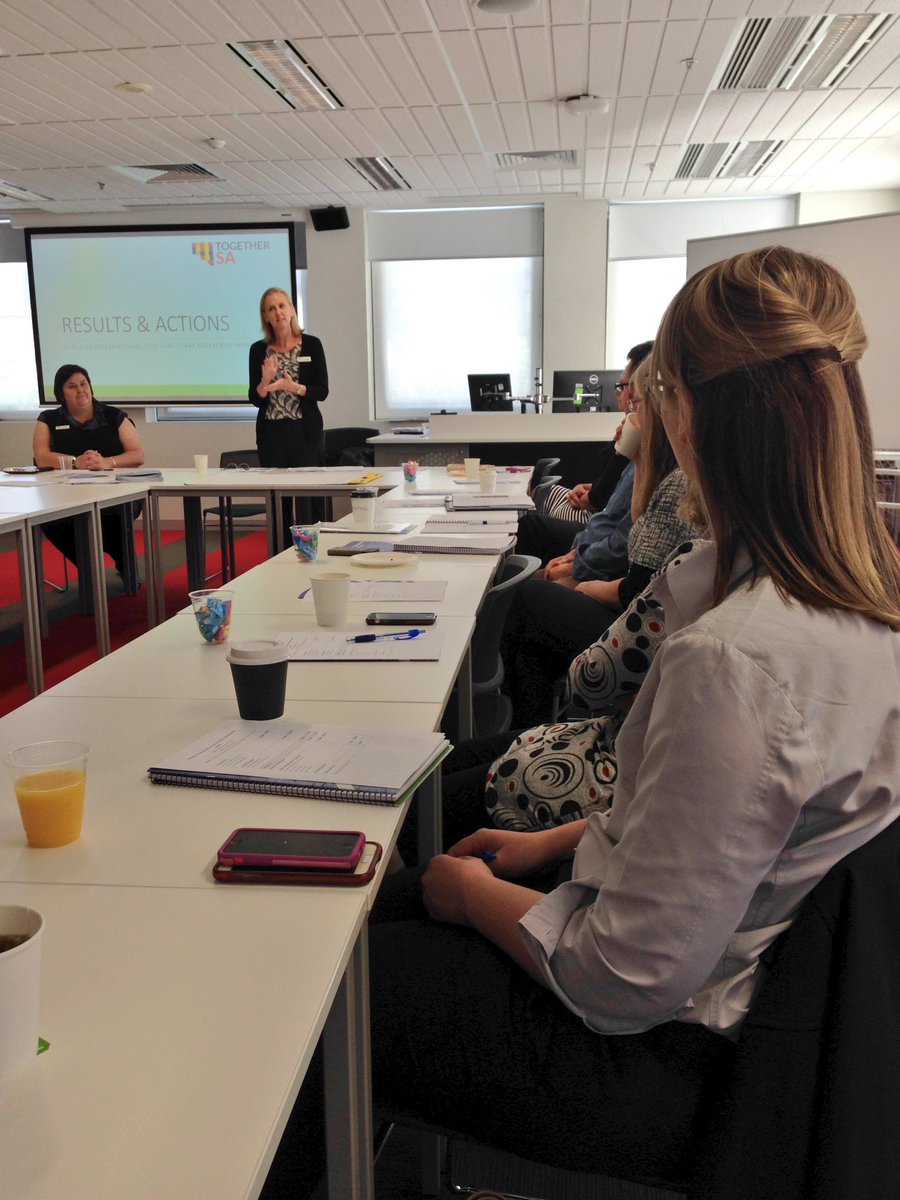 BirdSanctuarySA's tweet photo. Members of our data working group and Collective are working with @SJR_TSA @TogetherSAOz today on results and action #CollectiveImpact https://t.co/bmVZdNuEvP