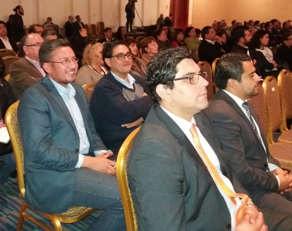 gobmagallanes's tweet photo. En Cuenta Pública del Consejo Regional #CORE2016 #InversiónProgreso @min_interior @FernandezPoli @JorgeFlies @COREMagallanes @Gob_Interior https://t.co/sDtuglF7ku