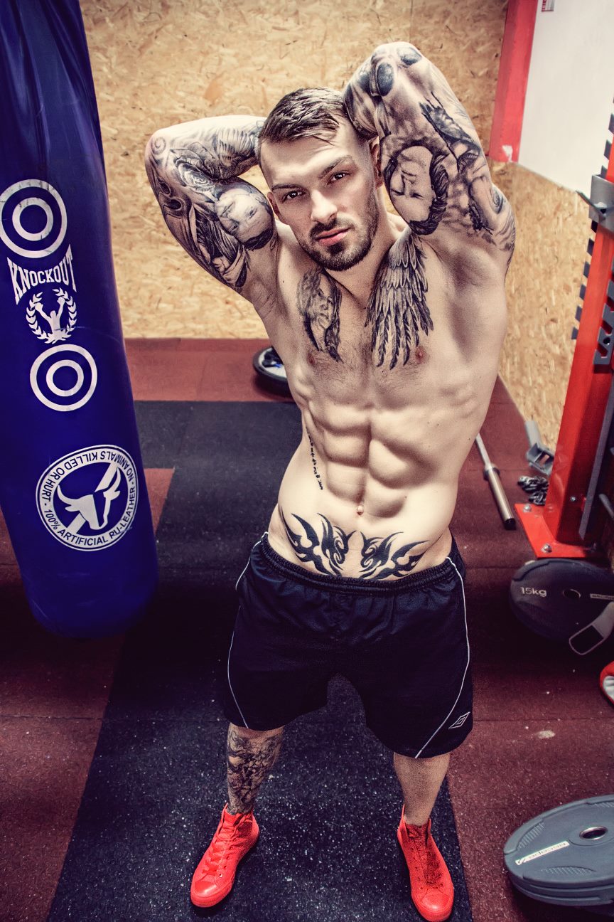 Cy8vlrrWEAEMbM_.jpg:large