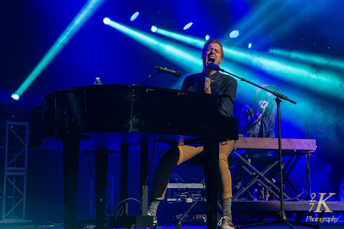 ConnersJim's tweet photo. #AndrewMcMahonInTheWilderness playing at @Altbuffalo's The Kerfuffle Before Christmas in @andrewmcmahon #TKBC #TBKC2016 #TKBC16 #AltFamily https://t.co/vxe238gj3o