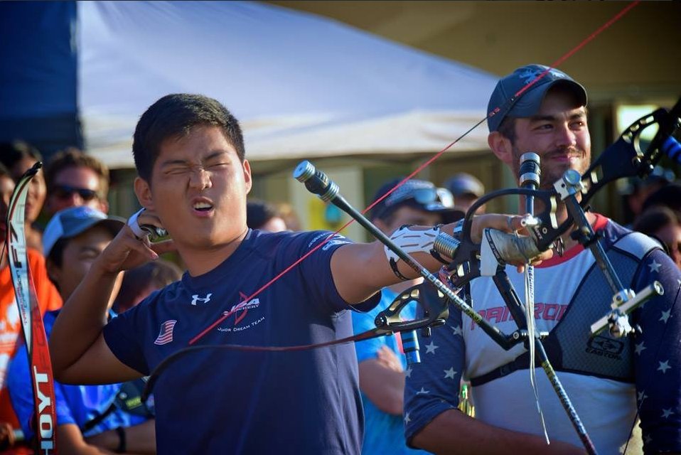VaneTecInc's tweet photo. RT @USAArchery  When you know exactly where that arrow is headed... #archeryproblems https://t.co/mSb5pJypru
