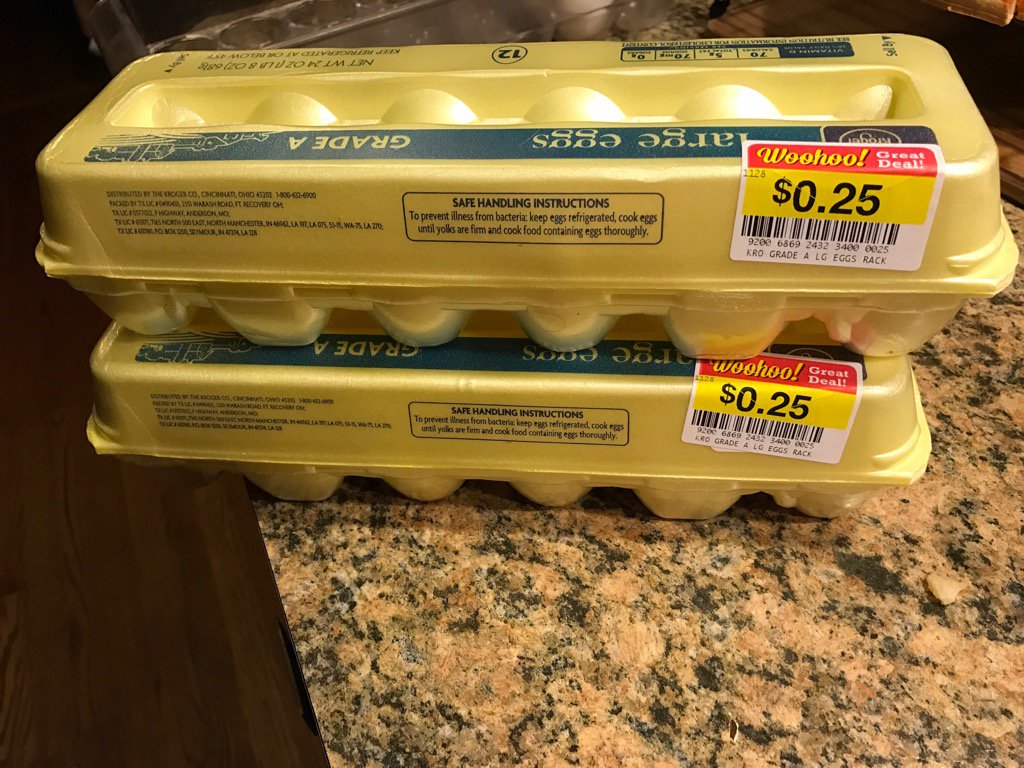 chdoctor's tweet photo. @justamycleaver #VCS2016 #crazybirdlady Discount eggs https://t.co/PHt5WiL7XV