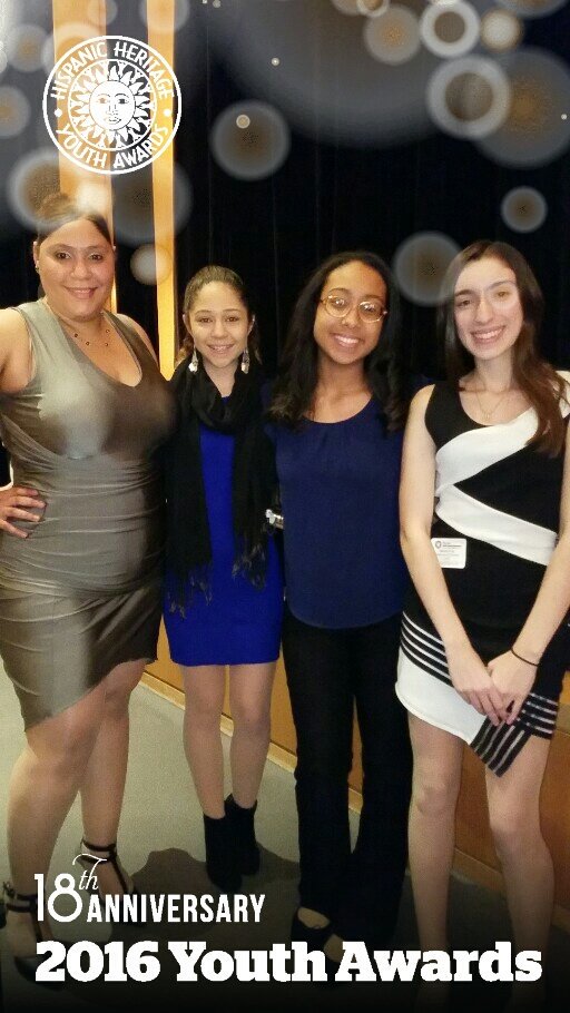 KathyRobles311's tweet photo. With tonight's award winners at the Hispanic Heritage Foundation awards- Such an honor to meet these lovely ladies! @CVSHealth @HHFoundation https://t.co/cleXT9aSIV