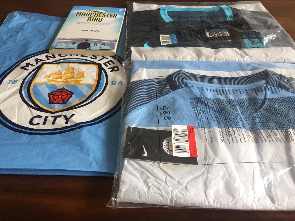 HanifThamrin's tweet photo. Bawa buku #PDMB km ke #IRF2016 minggu (11/12) jam 1 siang dan km pny kesempatan menangin 2 jersey ori citystore
@INA_Citizens @bacaituseru https://t.co/NumwDWvQRP