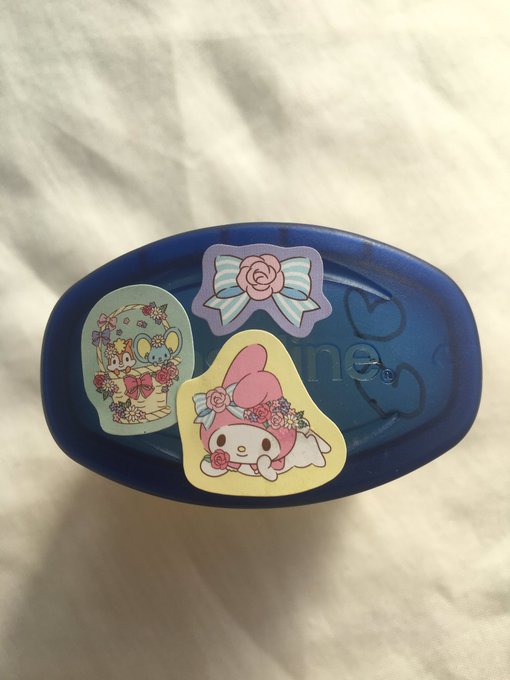 #ヴァセリンデコ  目についたから見たらクオリティ高いワセリンと同じような意見の人達ばっかりだったw  るなのは、マイメロとコラボして&hellip;る&hellip;よw 同じシールいっぱい持ってるから消費のためだなんて言えないにゃ🐱<a href="/tag/%E3%83%B4%E3%82%A1%E3%82%BB%E3%83%AA%E3%83%B3%E3%83%87%E3%82%B3"class="tags">#ヴァセリンデコ</a>