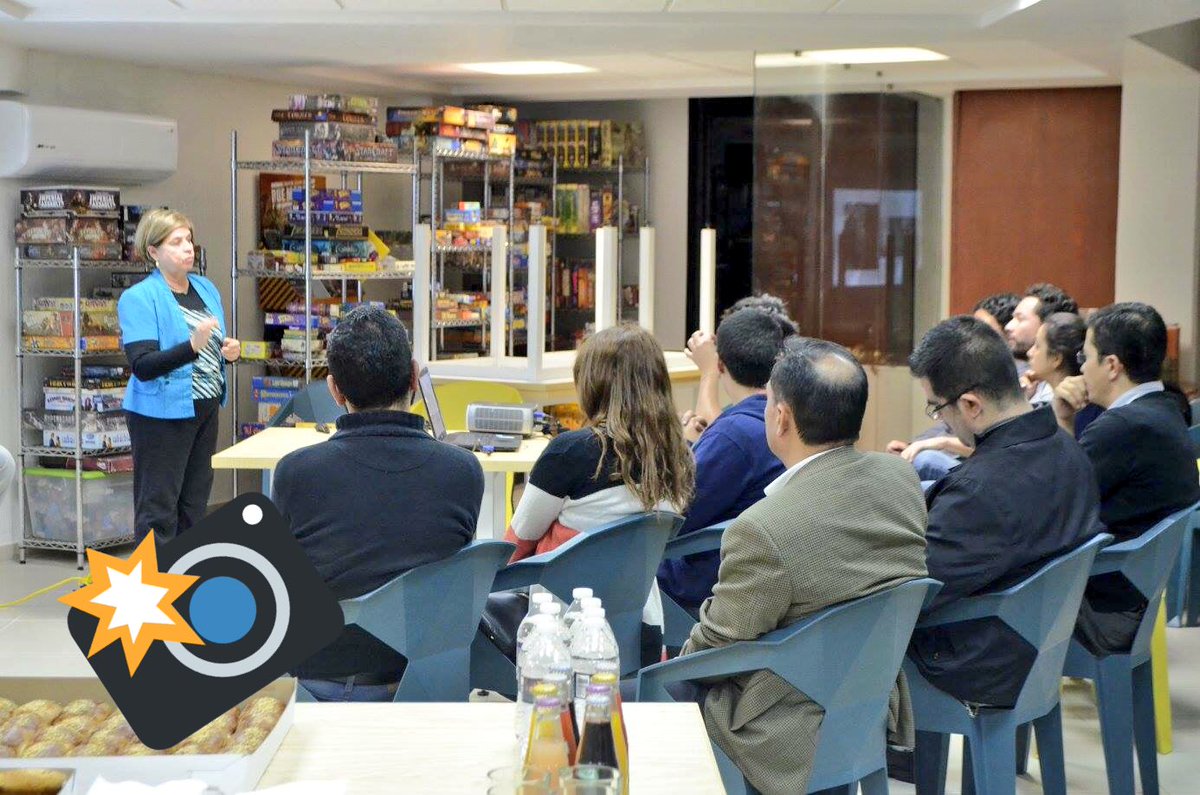 La semana pasada tuvimos meetup con grandes speakers y emprendedores, ve el álbum completo aquí: m.facebook.com/pg/inncampo/ph…