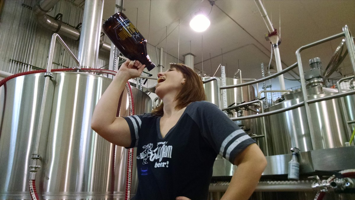 patsbrewing's tweet photo. @GullDamKate typical sales Dept goofing off instead of working https://t.co/AChxjLOGyn